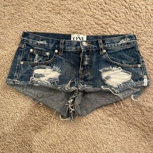 One teaspoon denim shorts size 25